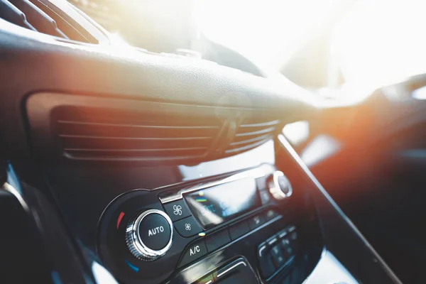 The cooling system in the car — Stock Photo, Image