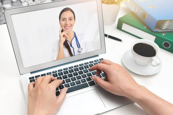 Consulta Vídeo Chat Médico Conceito Telemedicina Telessaúde — Fotografia de Stock