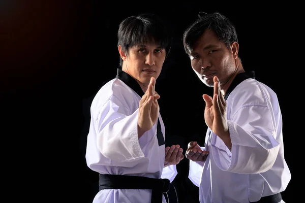 Zwei Asiatische Taekwondo Männer Mit Schwarzem Gürtel Posieren Mit Doppeltem — Stockfoto