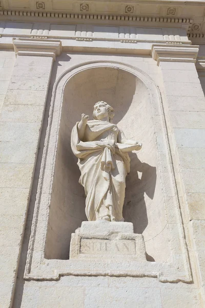 Heykeli Richelieu Kilisesi Indre Loire Merkezi Val Loire Fransa — Stok fotoğraf
