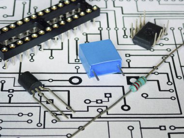 Elektronik bileşenler ve Pcb