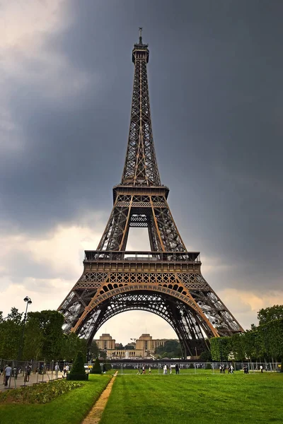 Vue Sur Tour Eiffel Depuis Champ Mars Paris — Photo