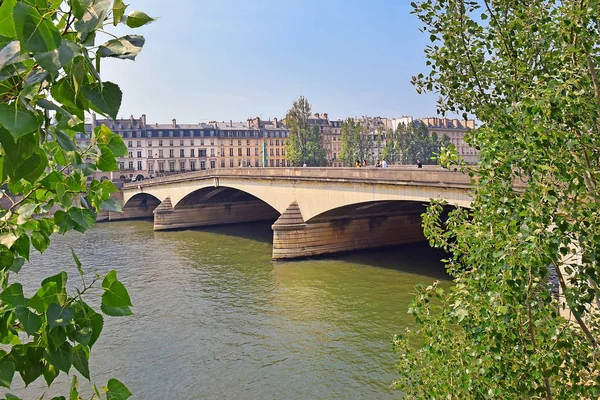 Pont Atlıkarınca River Seine Quai Des Tuileries Quai Voltaire Paris — Stok fotoğraf