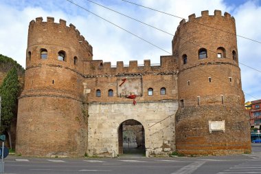 Porta San Paolo (San Paolo kapısı) 3. yüzyıl Aurelian Duvarları, Aventine Tepesi Roma, İtalya