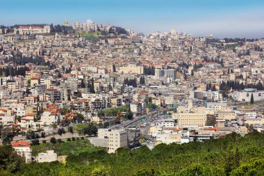Nazareth, İsrail - 09 Mart 2019: modern Nazareth, Celile, bir şehir manzarasına Kuzey İsrail, burada çocukluk ve gençlik İsa'nın geçti