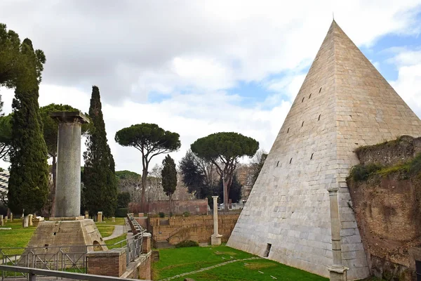 Cimetière Non Catholique Pyramide Cestius Tombe Gaius Cestius Ancienne Pyramide — Photo