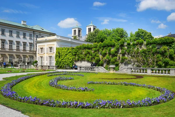 Salisburgo Austria Maggio 2018 Magnifico Parco Paesaggistico Giardini Mirabell Palazzo — Foto Stock