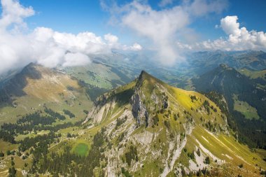 Valais Kantonu İsviçre Alpleri muhteşem yaz manzara , İsviçre