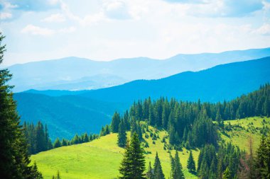 dağ tepeleri güzel dağ manzara, dağlarda yürüyüş