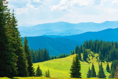 dağ tepeleri güzel dağ manzara, dağlarda yürüyüş