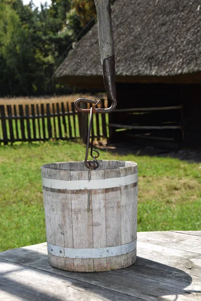 Old Bucket Getting Water Deep Well — Stock Photo, Image