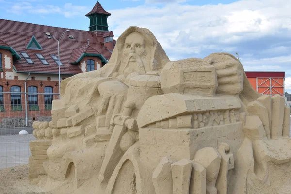 sand sculpture made by hand