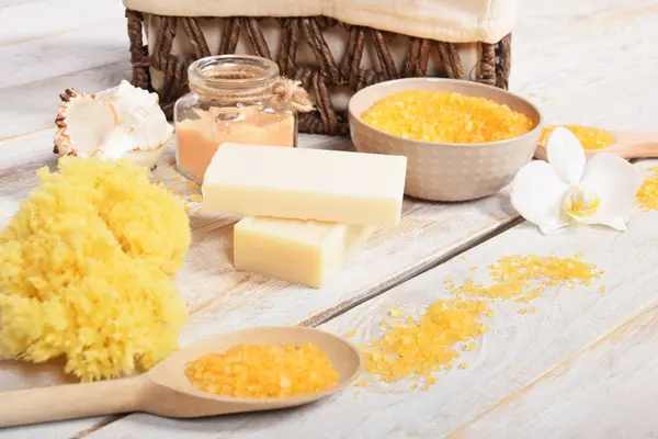 ev spa, mumlar, pomza, doğal sabun, kuru toz yapmak için bir