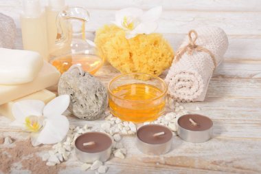 ev spa, mumlar, ponza, doğal sabun, bir yüz maskesi yapmak için kuru toz,