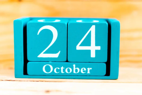 Octobre Calendrier Cube Bleu Avec Mois Date Sur Fond Bois — Photo