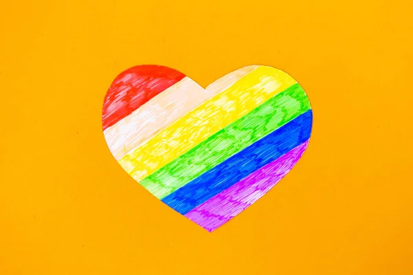 Corazón Colores Lgbtq Sobre Fondo Naranja Vista Superior — Foto de Stock