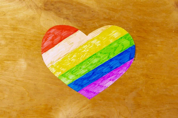 Καρδιά Lgbtq Χρώματα Ξύλινο Φόντο Top View — Φωτογραφία Αρχείου