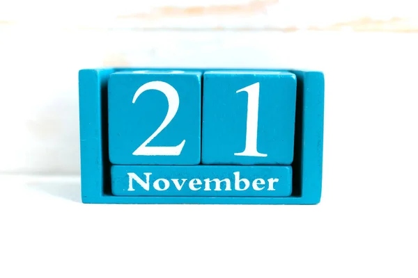 Noviembre Calendario Cubo Azul Con Mes Fecha Sobre Fondo Madera — Foto de Stock