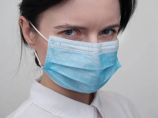 Portrait Young European Woman Protective Disposable Medical Mask Concept Caronavirus — Stock Photo, Image