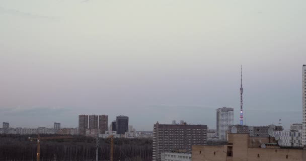 Moscú vista urbana con una torre de TV — Vídeos de Stock
