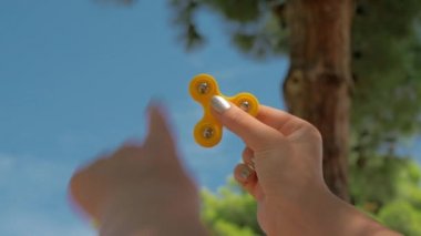 Topluca spinner ile eğleniyor