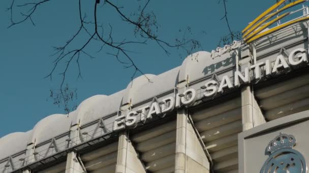 Γήπεδο ποδοσφαίρου Santiago Bernabeu στη Μαδρίτη, Ισπανία — Αρχείο Βίντεο