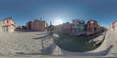 360 siyah evler ve antik kilise ile Burano Adası ziyaret VR turistler