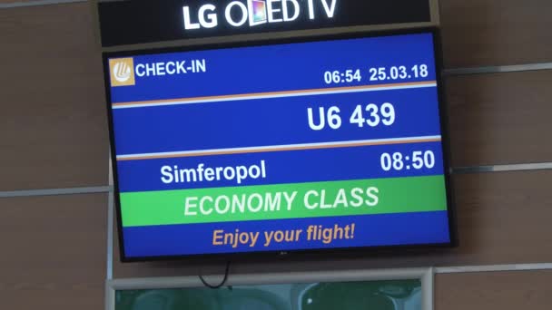 Moscow Rússia Março 2018 Display Led Informando Passageiros Para Check — Vídeo de Stock