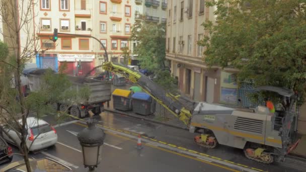 Road repair in the city. Valencia, Spain — Stock Video