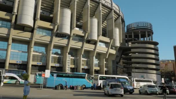 Stadion Santiago Bernabeu v Madridu, Španělsko — Stock video