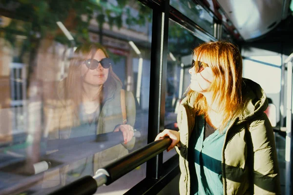 Follow the sun — Stock Photo, Image