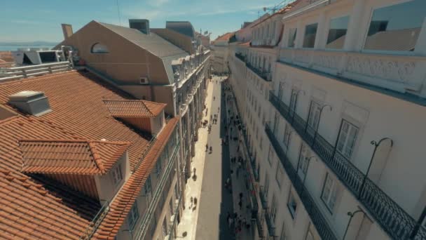 Observation de Lisbonne depuis l'ascenseur de Santa Justa, Portugal — Video