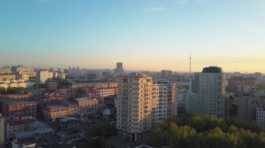 Moskova'nın sabah şehir manzarası, havadan görünüm
