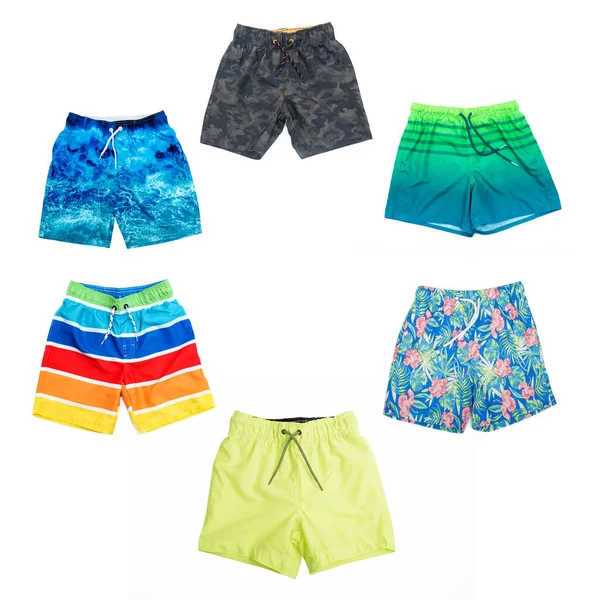 Collage verschiedener Shorts für Jungen in verschiedenen Farben. — Stockfoto