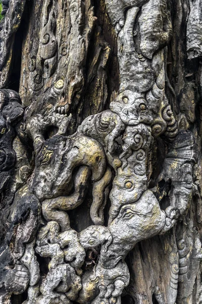 Старі Різьблені Тварини Фея Хвіст Тайські Культурні Навколо Мертве Дерево — стокове фото