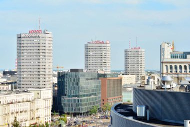 Varşova, Polonya. 23 Mayıs 2018. Şehir merkezindeki iş gökdelenler, şehir merkezi görüntülemek. 