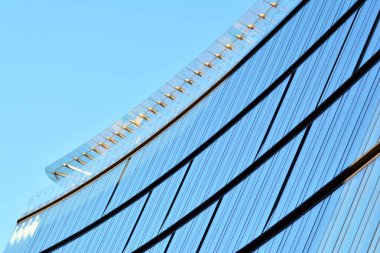 Kentsel arka plan, modern Cam cephe, detay ofis iş Binası