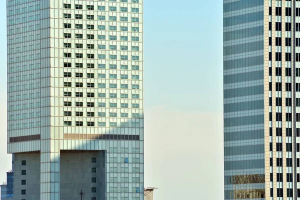 Städtischen Abstrakten Hintergrund Detail Der Modernen Glasfassade Bürogebäude — Stockfoto