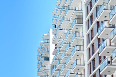 Modern apartman dış mimarisi