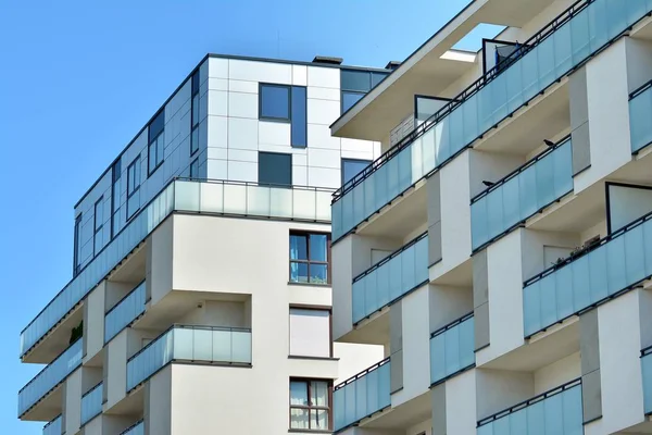 Modern Appartementencomplex Buitenkant — Stockfoto