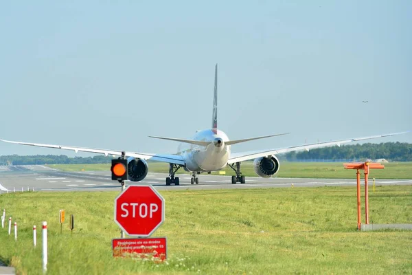 Warschau Polen Juni 2018 Flugzeug Lot Polnische Fluggesellschaften Boeing 737 — Stockfoto