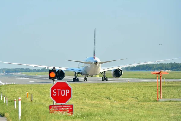 Varsó Lengyelország 2018 Június Plane Lot Lengyel Légitársaság Boeing 737 — Stock Fotó