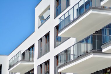 Modern apartman dış mimarisi