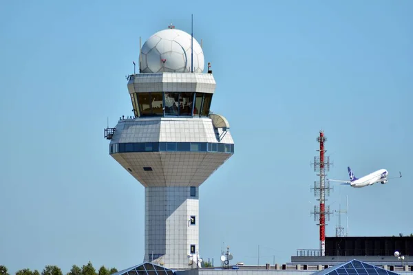 Warschau Polen Juni 2018 Flughafen Warschau Chopin Flughafengebäude — Stockfoto