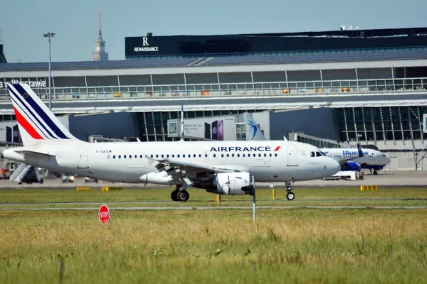 Varsóvia Polónia Junho 2018 Avião Passageiros Grxm Airbus A319 111 — Fotografia de Stock