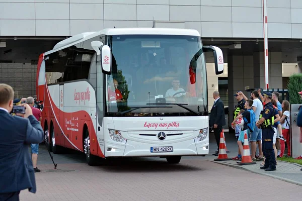 Warszawa Polska Czerwca 2018 Autobus Mercedes Oficjalna Autobus Footbal Polskich — Zdjęcie stockowe