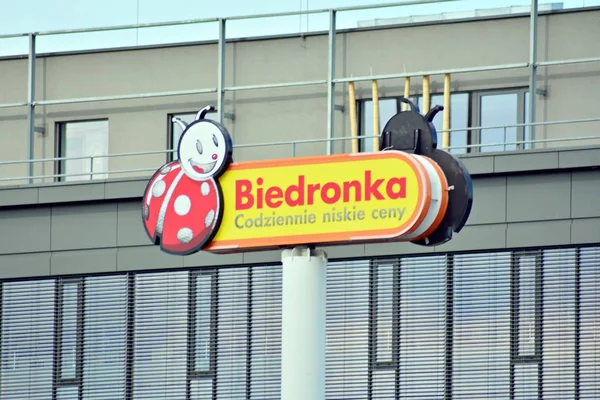 ワルシャワ ポーランド 2018 Biedronka に署名します 会社看板 Biedronka — ストック写真
