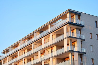 Modern apartman dış mimarisi