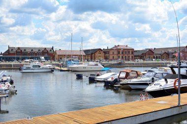 Szczecin, Polonya. 25 Haziran 2018. Yat limanına Szczecin City