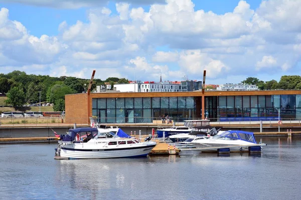 Szczecin, Polonya. 25 Haziran 2018. Yat limanına Szczecin City